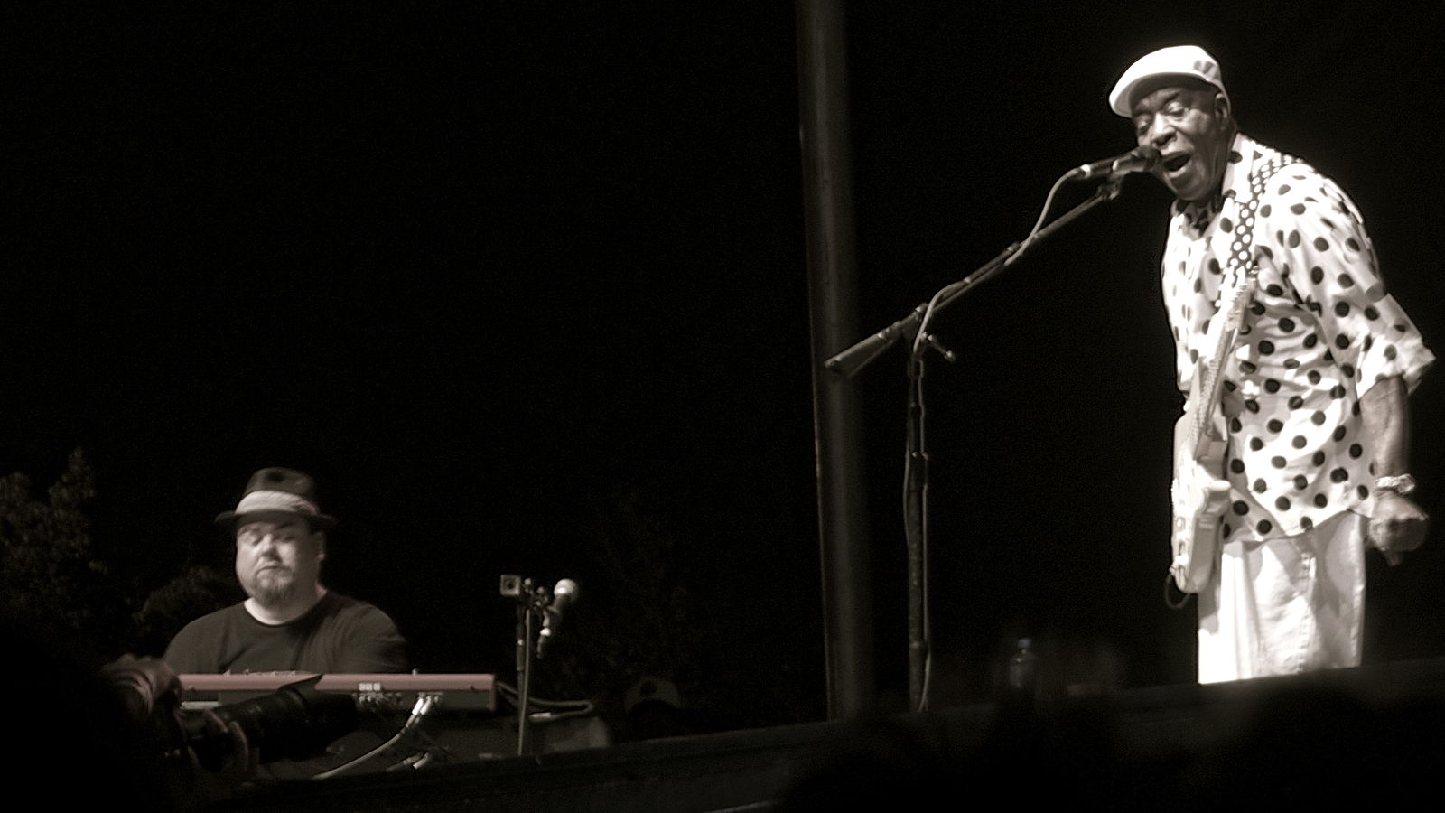 Buddy Guy playing at the Bedford Blues Festival. Photo by Justin Creswell, courtesy of Wikimedia Commons.