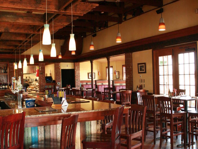 Don's Seafood - Gonzales Photo