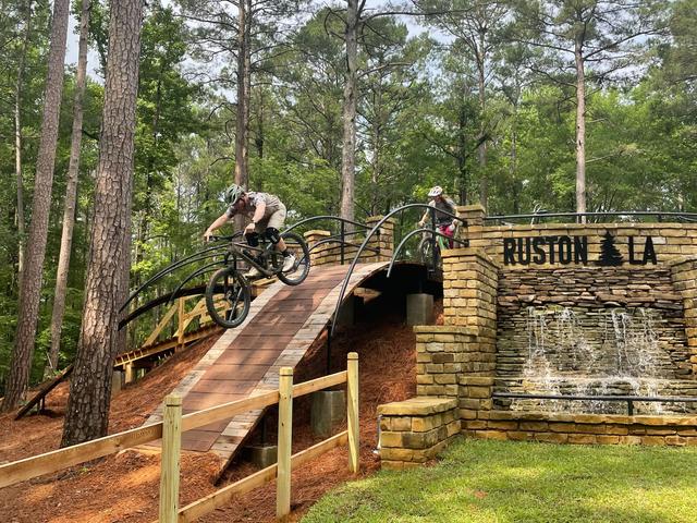 Lincoln Parish Park Photo