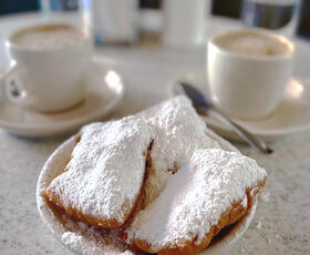 Cafe Du Monde, near the French Market, offers delightful beignets.